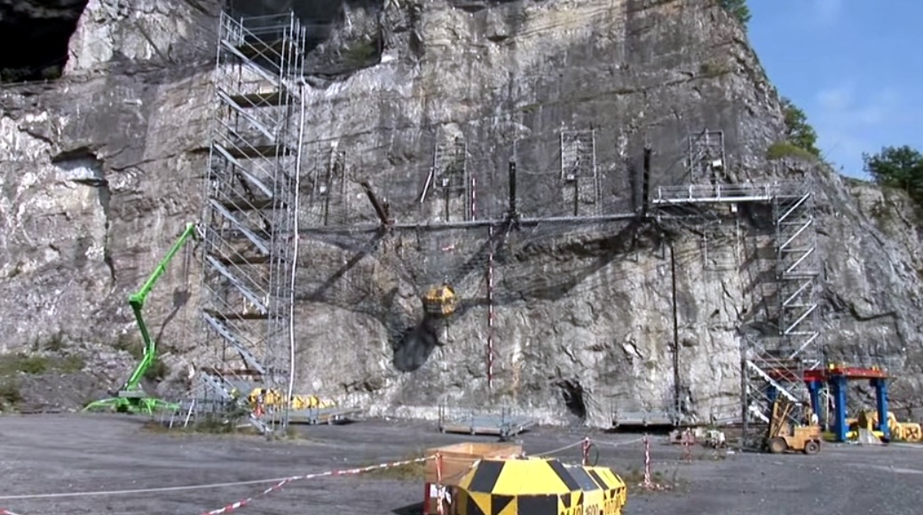  Испытания барьера GBE-8000A вертикальным падением на полигоне в г. Валенштадт (Швейцария)