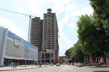 Hotel «MARRIOTT» in Krasnodar, Завершение возведения каркаса, 07.07.2010