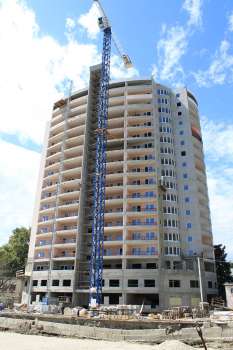 High-rise building at Kirova Str. in Adler district of Sochi, Завершающий этап строительства, 21.08.2009