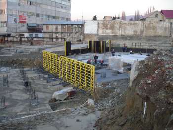 Housing estate «Gorky Park» in Sochi, Начало строительства - устройство свайного поля, 21.01.2009