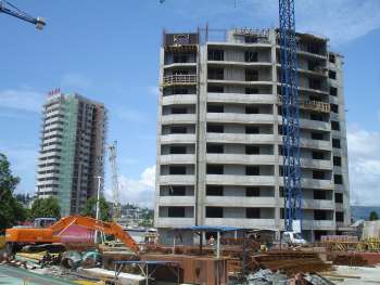 Housing estate «Gorky Park» in Sochi, Этап строительства - возведение первой блок-секции, 21.07.2009