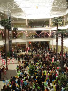 Shopping mall «Red Square» in Krasnodar, Открытие второй очереди, 01.03.2006