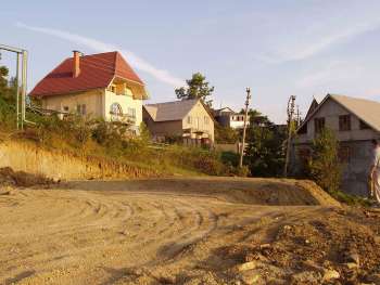 5-storey club-type apartment house in Mamayka district, Sochi, Начало строительства, 26.09.2004