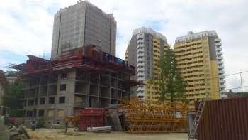 Residential block at Gastello Str. in Adler district of Sochi, Завершение возведения Литера 4, Возведение 5 этажа Литера 5, 22.06.2014