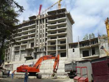 Elite housing estate «IDEAL-HOUSE» at Bytkha Str. in Sochi, Строительство 1-ой блок-секции, 06.06.2007