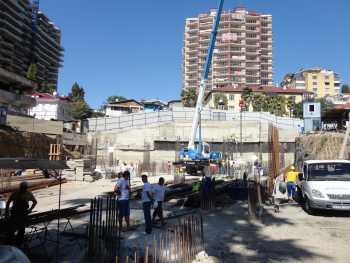 Housing estate «Gorka» at Pervomayskaya Str. in Sochi, Колонны цокольного этажа, 03.09.2012