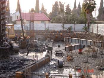 18-storey housing estate at Demokraticheskaya Str. in Adler district of Sochi, Испытание свай статической нагрузкой, 20.03.2006